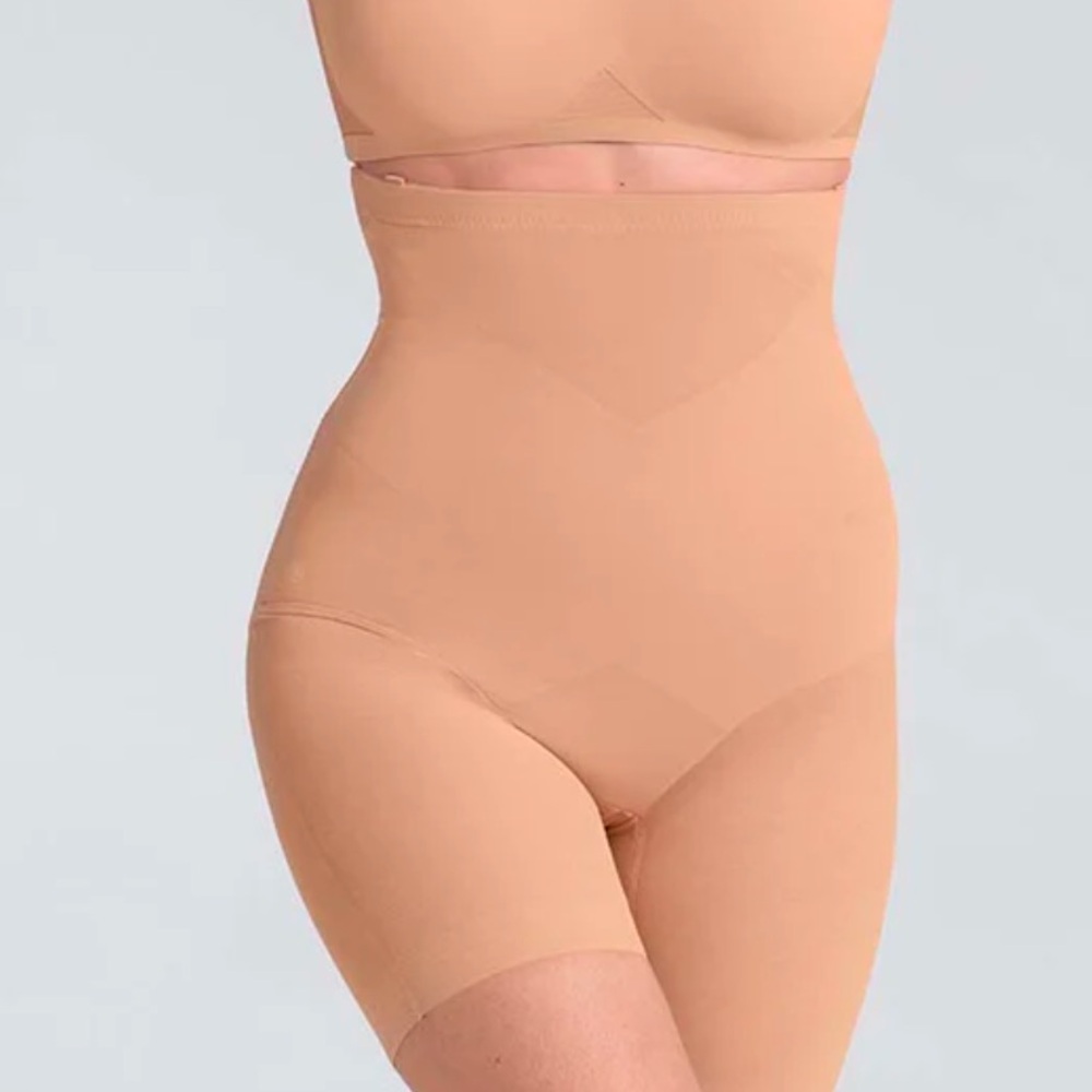 HoneyLove SuperPower Short Size 1X